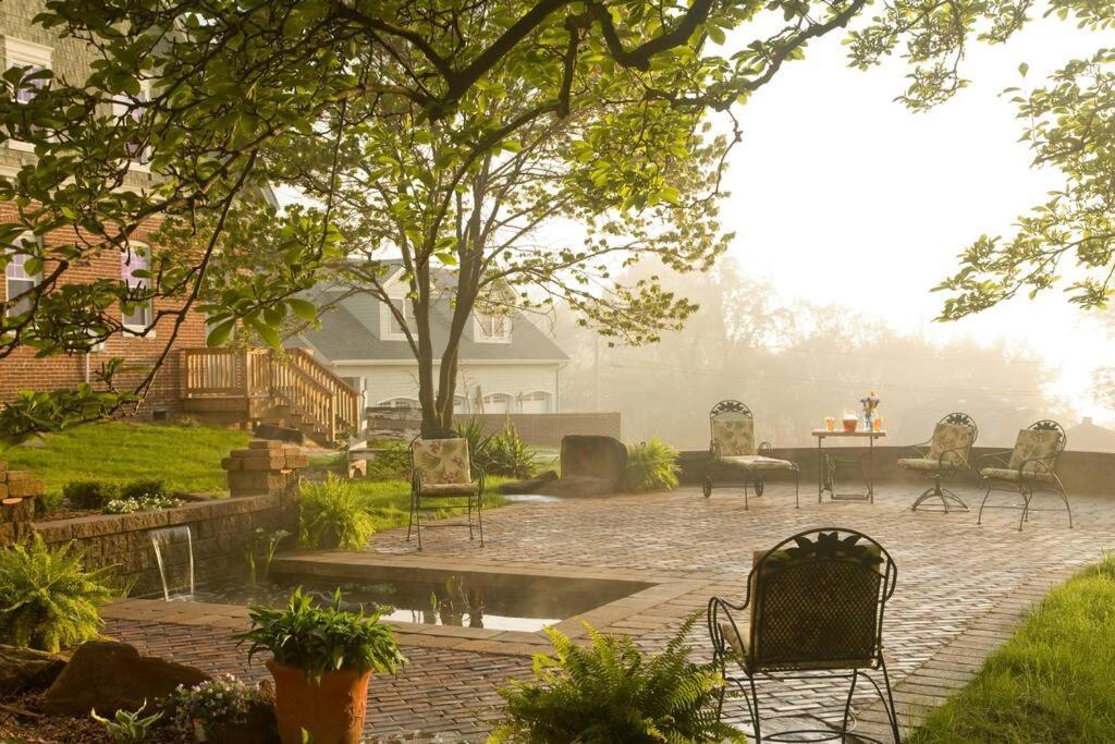 Apartmán Peaceful Easy Feelings - King Sized Bed - Sleeps 2 Lynchburg Exteriér fotografie